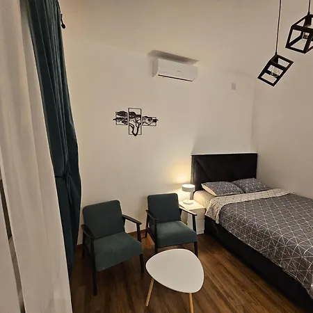 1920 Appartamento Belgrado